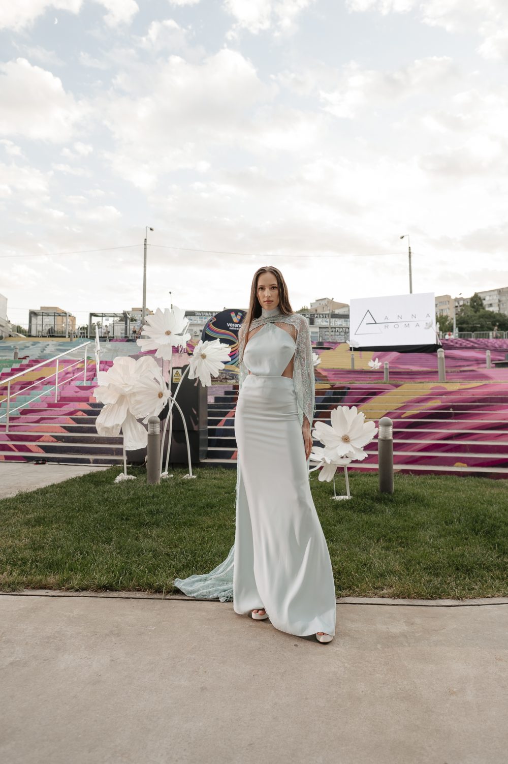ARCTIC TOUCH DRESS - imagine 4