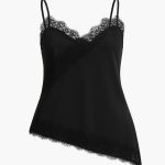 NOIR LACE TOP